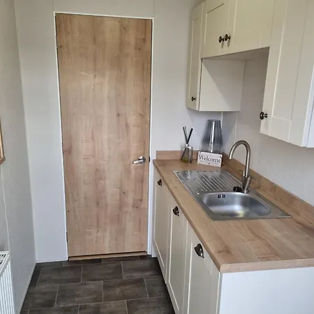 Cayton Bay Parkdean Holiday home *